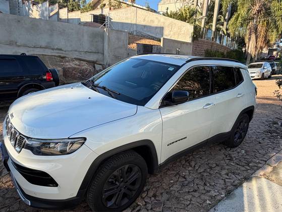 JEEP COMPASS 1.3 T270 TURBO FLEX LONGITUDE AT6 JEEP COMPASS 1.3 T270 TURBO FLEX LONGITUDE AT6